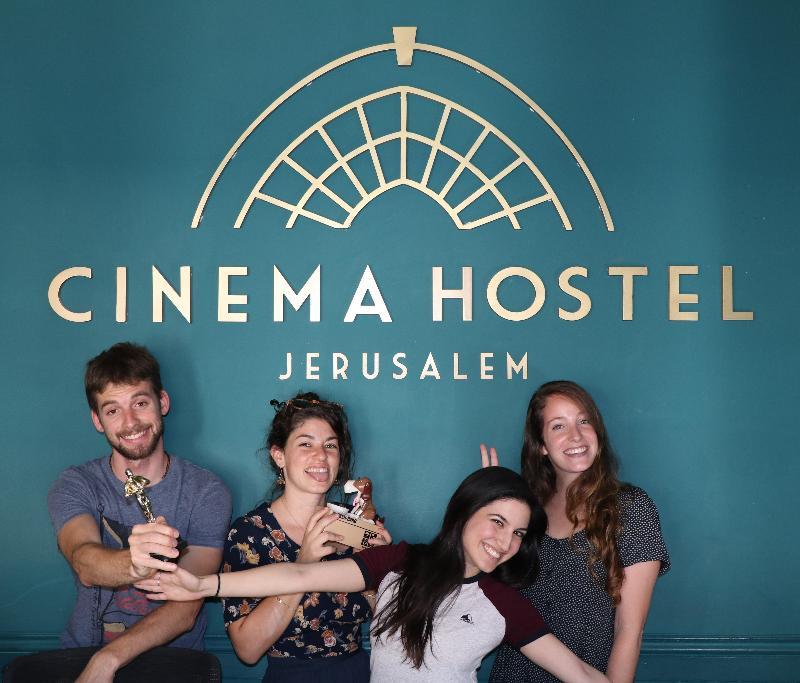 Cinema Hostel Jerusalem Exteriör bild